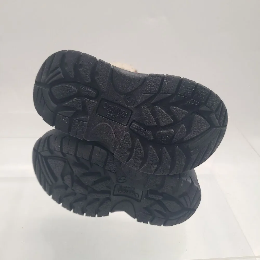 Oshkosh B’gosh Boys Snow Winter Boots Size 5 M Side Zipper Closure